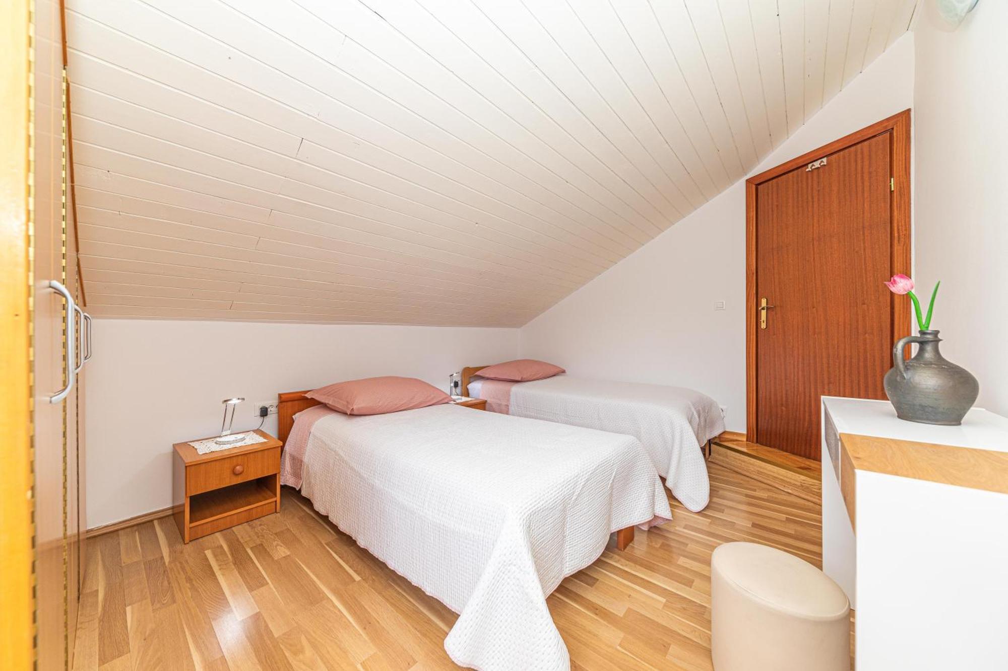 Apartments Iskra 스토브레츠 외부 사진