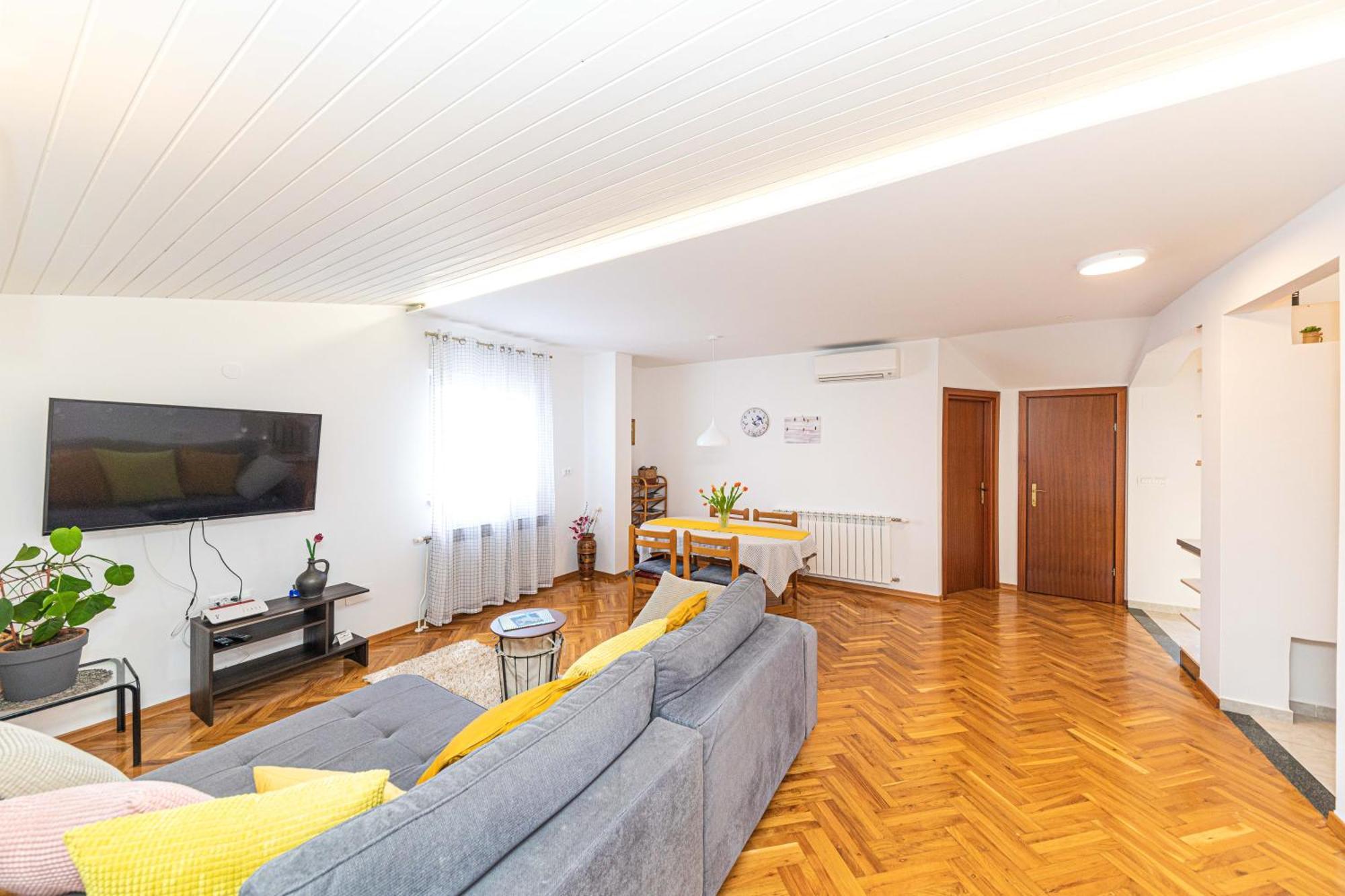Apartments Iskra 스토브레츠 외부 사진