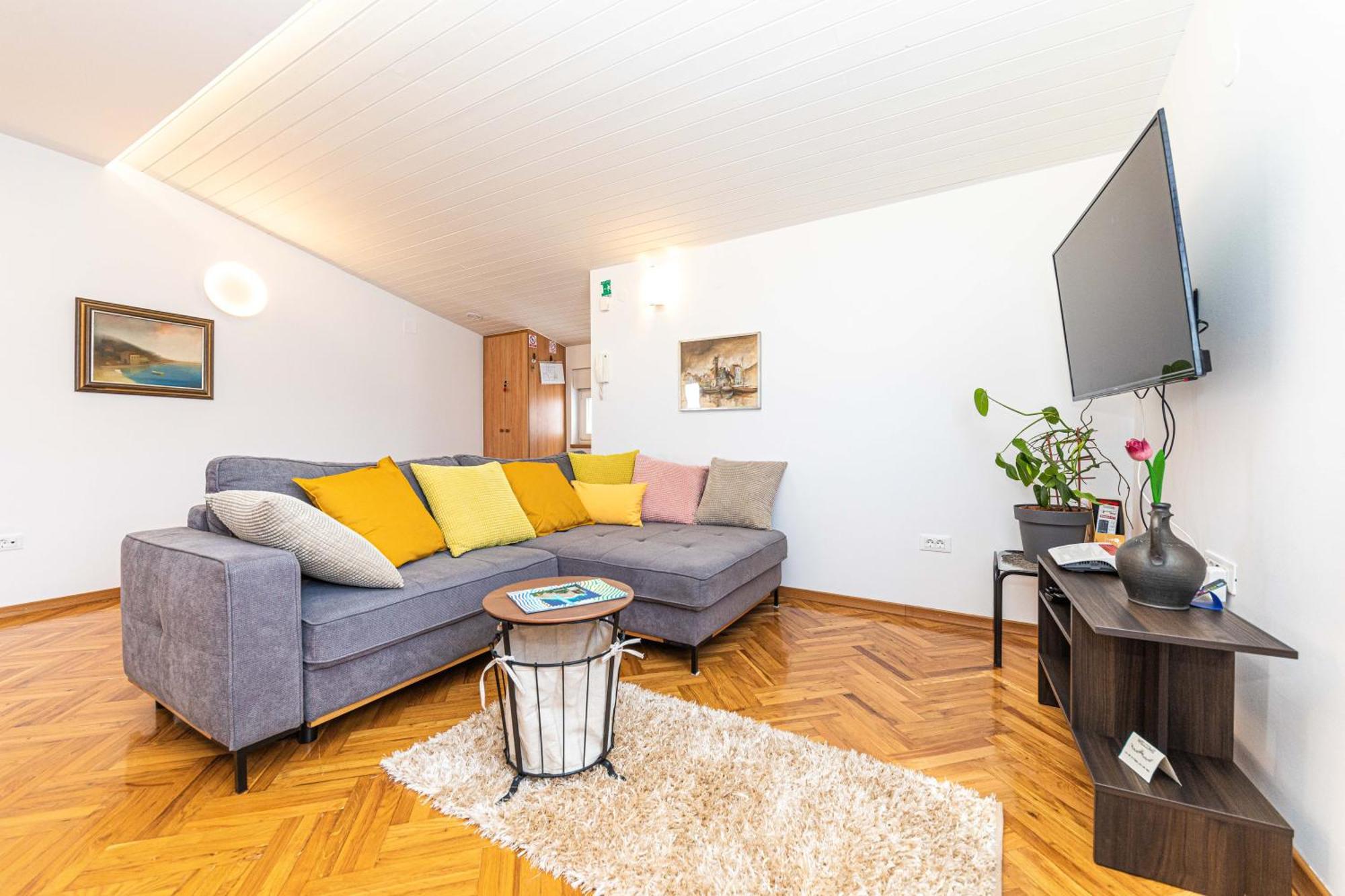 Apartments Iskra 스토브레츠 외부 사진